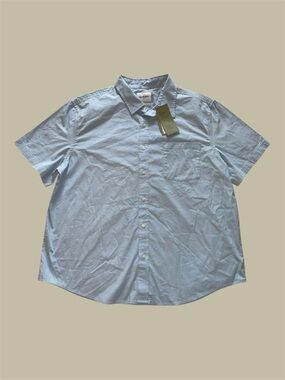 Goodfellow & Co Light Blue Standard Fit Short-Sleeve Button-Up Poplin Shirt